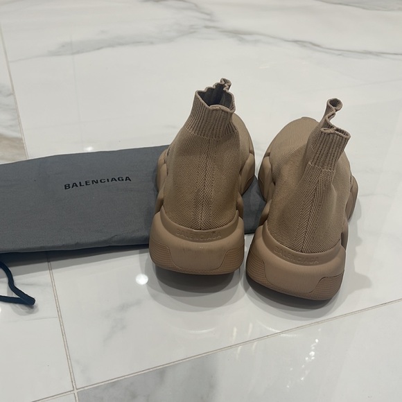Authentic BALENCIAGA 2.0 speed light knit high top sneakers in size 36 - Picture 2 of 4